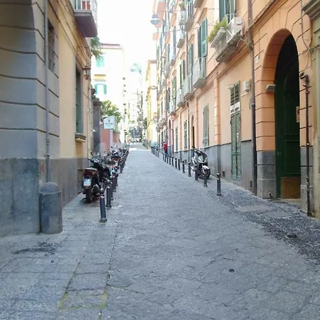Maison Hermès In Chiaia Affittacamere Napoli